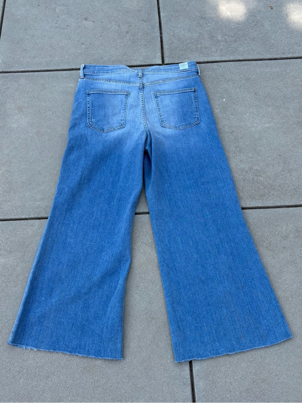 Frank & Eileen wide-leg "Galway" distressed jeans with raw hem - Size 31 - Picture 4 of 4